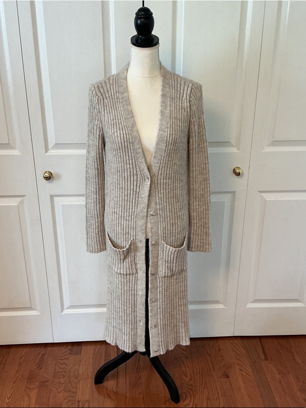 Ribbed Long Open-Front Cardigan Sweater in Light Beige